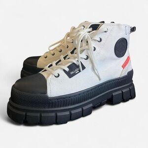 Palladium platform boots